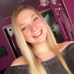 Meet your Posher, Hailey